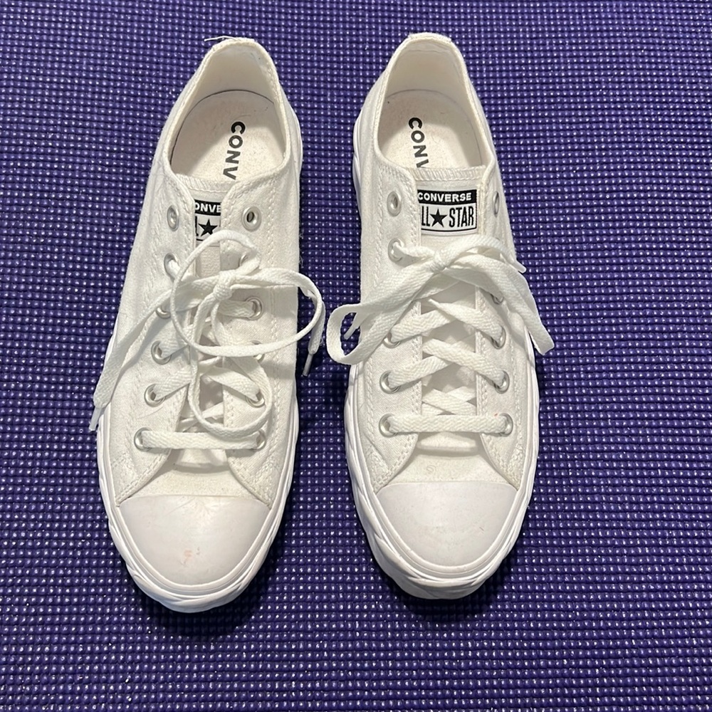Platform converse